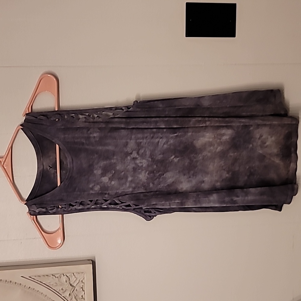 AE Tank Top Medium.